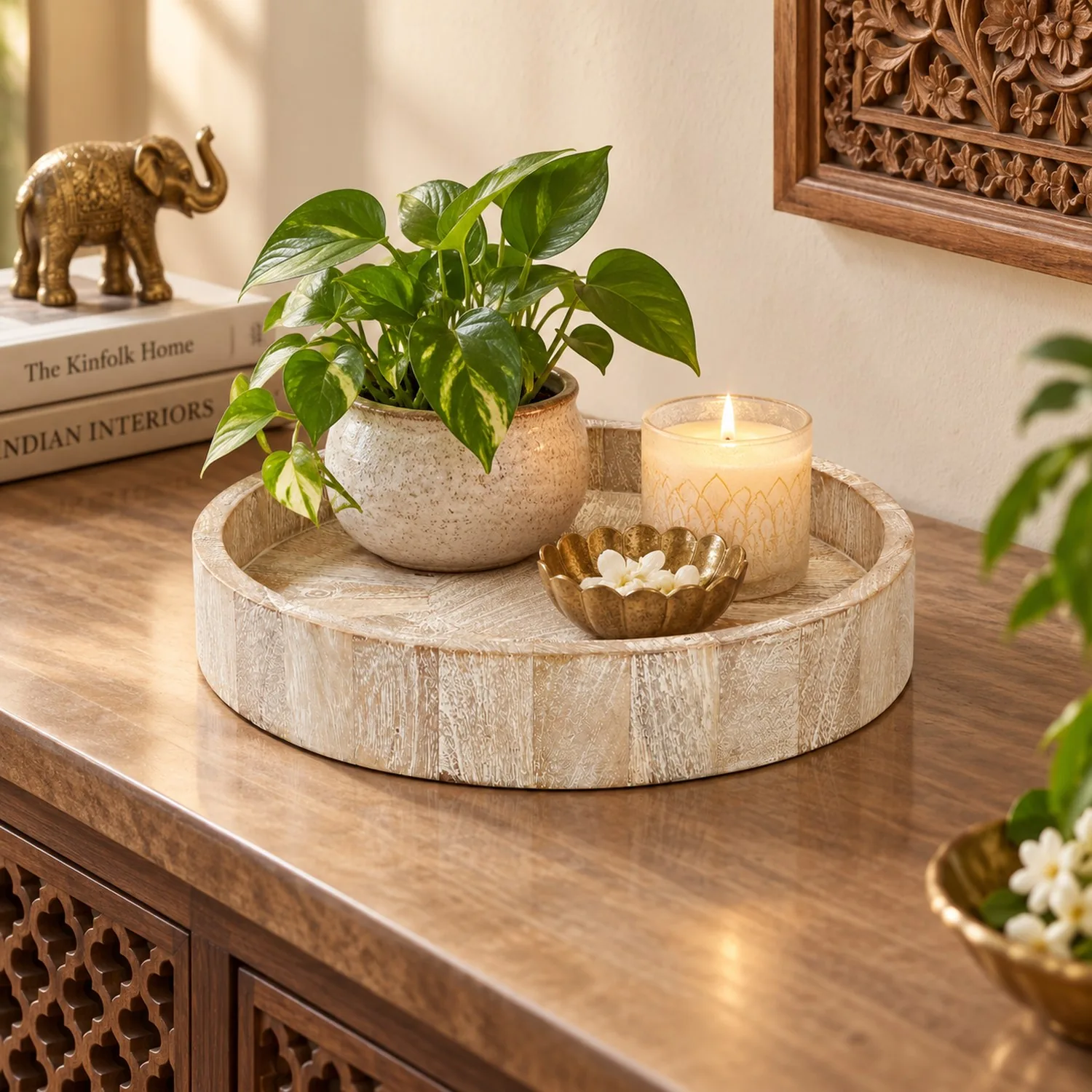 Driftwood Round Topper Tray