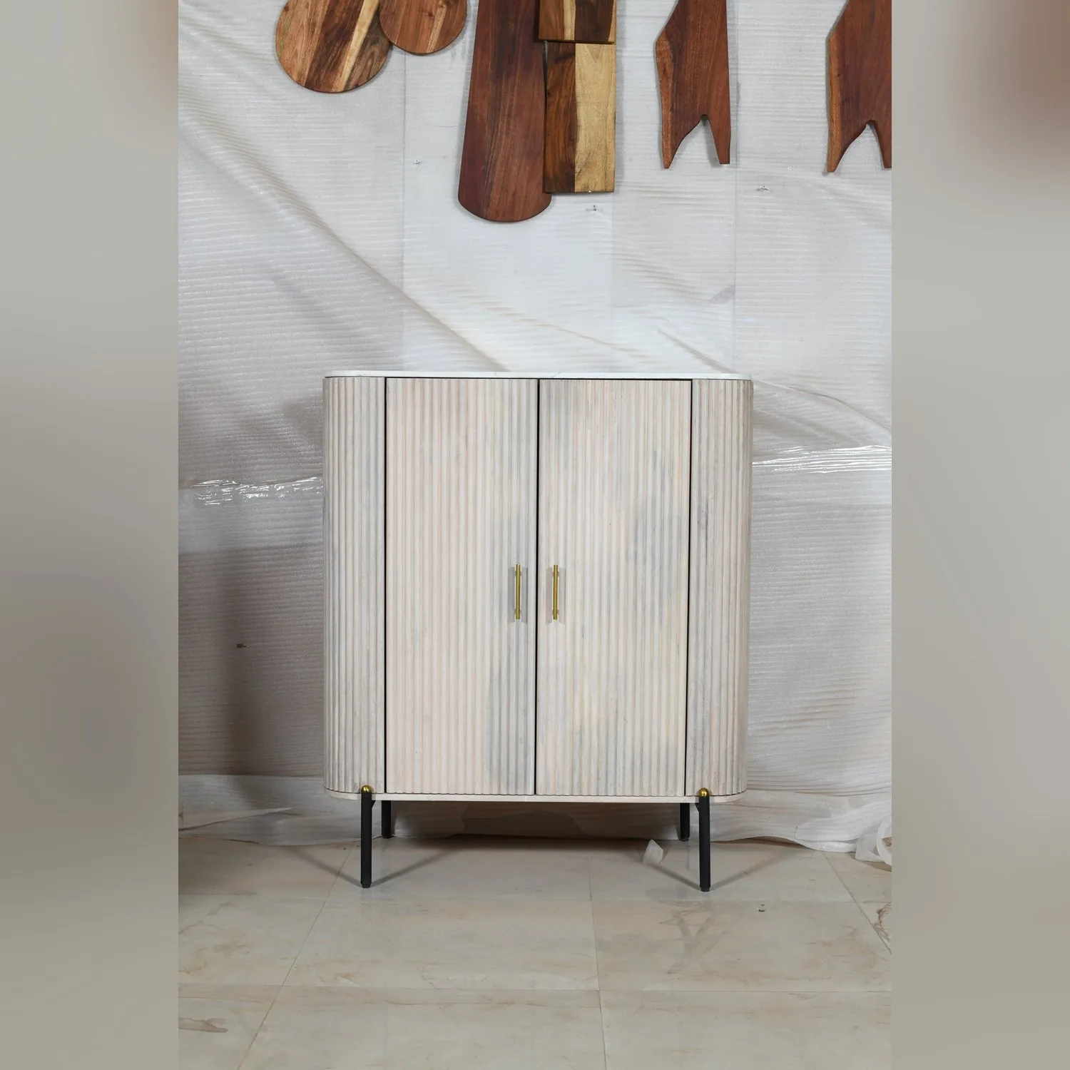 Reed Highboard